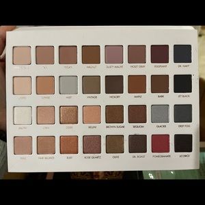 Lorac mega pro 3